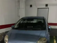 Usado Fiat Grande Punto Dynamic 77 CV (56 kW) 2006 Azul Utilitario