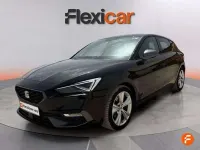 Usado Seat Leon FR 150 CV (110 kW) 2025 Negro Familiar