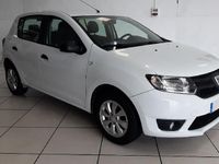 Usado Dacia Sandero Ambiance 75 CV (55 kW) 2016 Blanco Berlina