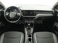 Usado Skoda Fabia Active 95 CV (69 kW) 2022 Blanco Utilitario