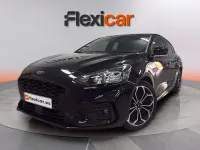 Usado Ford Focus ST-Line 155 CV (114 kW) 2021 Negro Berlina