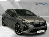 Usado Renault Clio V Techno 100 CV (73 kW) 2025 Gris Berlina