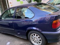 Usado BMW 318 90 CV (66 kW) 1997 Azul Berlina