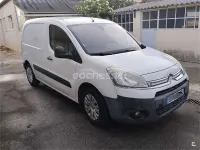 Usado Citroën Berlingo Attraction 92 CV (67 kW) 2014 Blanco Monovolumen