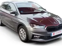 Usado Skoda Fabia Selection 80 CV (58 kW) 2024 Gris / plata Utilitario