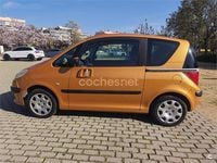 Usado Peugeot 1007 75 CV (55 kW) 2006 Naranja Monovolumen