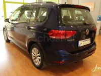Usado VW Touran Business 115 CV (84 kW) 2017 Azul Monovolumen
