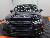 Usado Audi A3 Sportback Comfort 150 CV (110 kW) 2018 Negro Utilitario