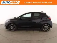 Usado Toyota Yaris Hybrid Sport 131 CV (96 kW) 2024 Negro Berlina