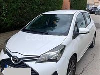 Usado Toyota Yaris City 69 CV (50 kW) 2014 Blanco Berlina