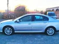 Usado Renault Laguna III Dynamique 110 CV (80 kW) 2011 Gris / plata Berlina