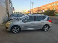 Usado Peugeot 207 Sport 110 CV (80 kW) 2010 Gris / plata Familiar