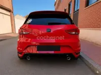Usado Seat Leon CONNECT 110 CV (80 kW) 2016 Rojo Berlina
