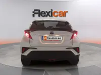 Usado Toyota C-HR Advance 122 CV (89 kW) 2021 Blanco SUV