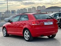 Używany Audi A3 Ambiente 150 KM (110 kW) 2004 Czerwony Hatchback