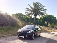 Usado Peugeot 207 Premium 120 CV (88 kW) 2009 Negro Berlina