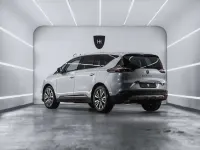 Usado Renault Espace Initiale Paris 160 CV (117 kW) 2018 Gris Monovolumen