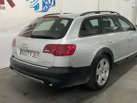 Usado Audi A6 233 CV (171 kW) 2006 Gris / plata Familiar