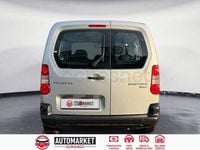 Usado Peugeot Partner Tepee Outdoor 90 CV (66 kW) 2010 Gris / plata Monovolumen