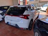 Usado Hyundai i20 101 CV (74 kW) 2022 Blanco Utilitario