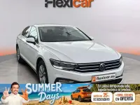 Usado VW Passat 122 CV (89 kW) 2020 Gris Berlina