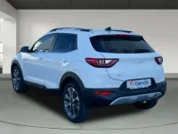 Usado Kia Stonic Style 100 CV (73 kW) 2025 Blanco SUV