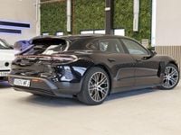 Usado Porsche Taycan Sport Turismo 300 kW (408 CV) 2023 Negro Berlina