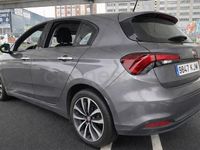 Usado Fiat Tipo Lounge 95 CV (69 kW) 2018 Gris / plata Berlina