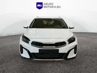 Usado Kia XCeed 140 HP (102 kW) 2025 Branco SUV