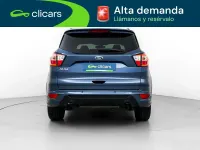 Usado Ford Kuga ST-Line 120 CV (88 kW) 2019 Azul SUV