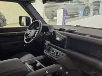 Nuevo Land Rover Defender SE Dynamic 250 CV (183 kW) 2025 Verde SUV