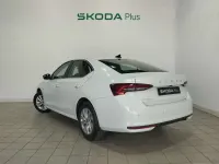 Usado Skoda Octavia Selection 150 CV (110 kW) 2025 Blanco Utilitario