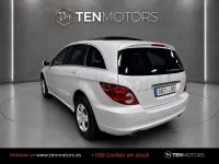 Usado Mercedes R320 224 CV (164 kW) 2008 Gris / plata Familiar
