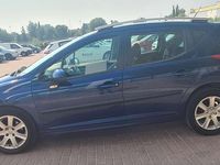 Usado Peugeot 207 Sport 109 CV (80 kW) 2009 Azul Familiar