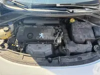 Usado Peugeot 207 120 CV (88 kW) 2008 Blanco Berlina