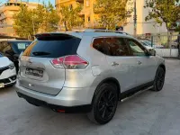 Usado Nissan X-Trail Tekna 163 CV (119 kW) 2016 Gris / plata SUV