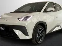 Usado BYD Dolphin Surf Boost 64 kW (88 CV) 2026 Beige Utilitario