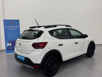 Usado Dacia Sandero Comfort 91 CV (66 kW) 2022 Blanco Berlina