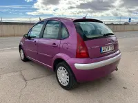 Usado Citroën C3 61 CV (44 kW) 2003 Azul