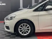 Usado BMW 216 Active Tourer 116 CV (85 kW) 2016 Blanco Monovolumen