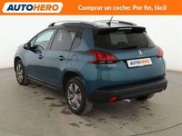 Usado Peugeot 2008 Style 110 CV (80 kW) 2017 Verde SUV