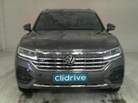 Usado VW Touareg 231 CV (169 kW) 2021 Gris / plata SUV