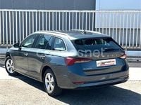 Usado Skoda Octavia Style 150 CV (110 kW) 2021 Gris / plata Familiar