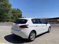 Usado Peugeot 308 Active 99 CV (72 kW) 2018 Blanco Utilitario