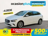 Usado Mercedes B180 136 CV (100 kW) 2021 Blanco Utilitario