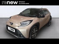 Usado Toyota Aygo Play 72 CV (52 kW) 2023 Gris ?gata Utilitario