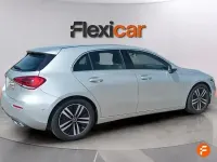 Usado Mercedes A180 116 CV (85 kW) 2022 Gris Berlina