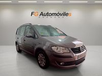 Usado VW Touran Edition 105 CV (77 kW) 2010 Gris Monovolumen