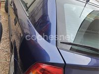 Usado Opel Astra Comfort 100 CV (73 kW) 2000 Azul Berlina