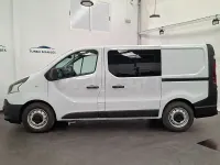 Usado Renault Trafic LIMITED 120 CV (88 kW) 2019 Blanco Monovolumen
